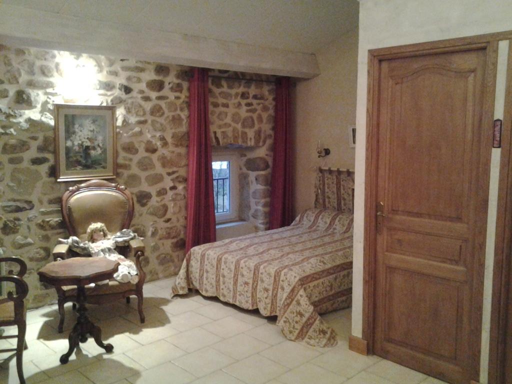 Le Mas De La Musardiere Chambres D Hotes Les Assions Cameră foto